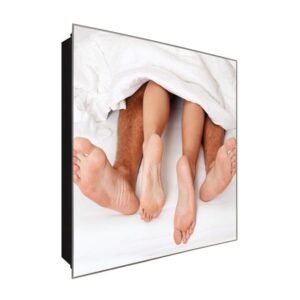  Schlüsselkasten 'Pärchen im Bett' 30x30 Glas, inkl. Haken Schlüsselbrett Schlüssel-Box Design Aufbewahrung